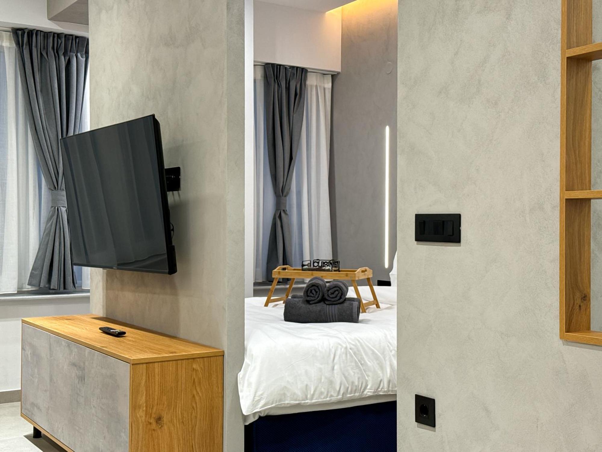 Bluekaravan Suite テッサロニキ エクステリア 写真
